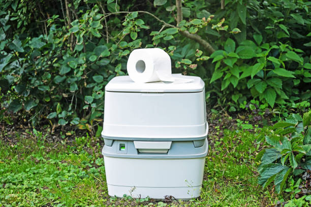 Portable Toilet Options We Offer in Marshfield Hills, MA